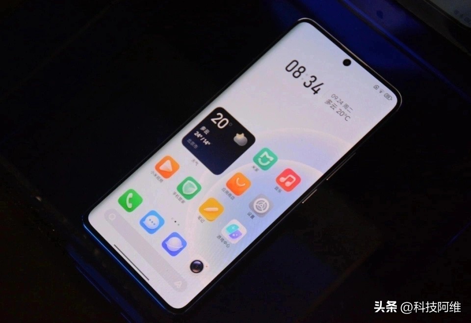 小米果断“发飙”,IP69满级防水+6200mAh,16GB+512GB才卖1737元