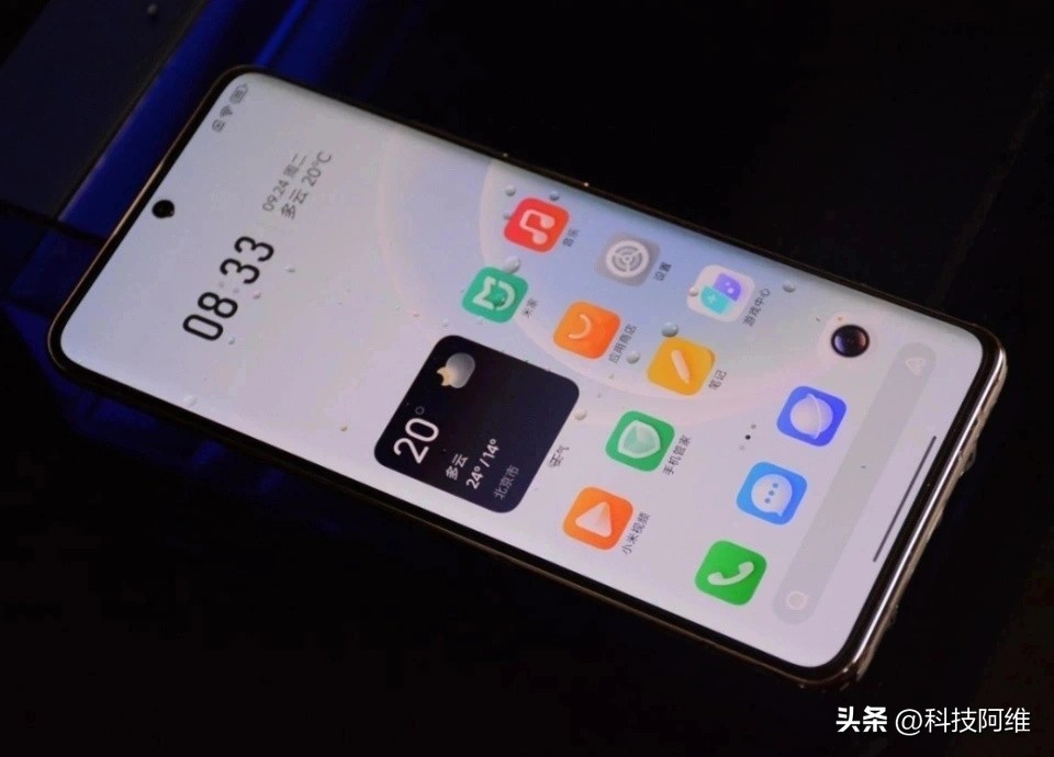 小米果断“发飙”,IP69满级防水+6200mAh,16GB+512GB才卖1737元